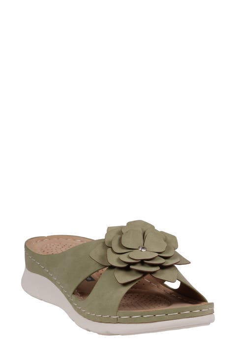 Claire Comfort Slide Sandal (Women)