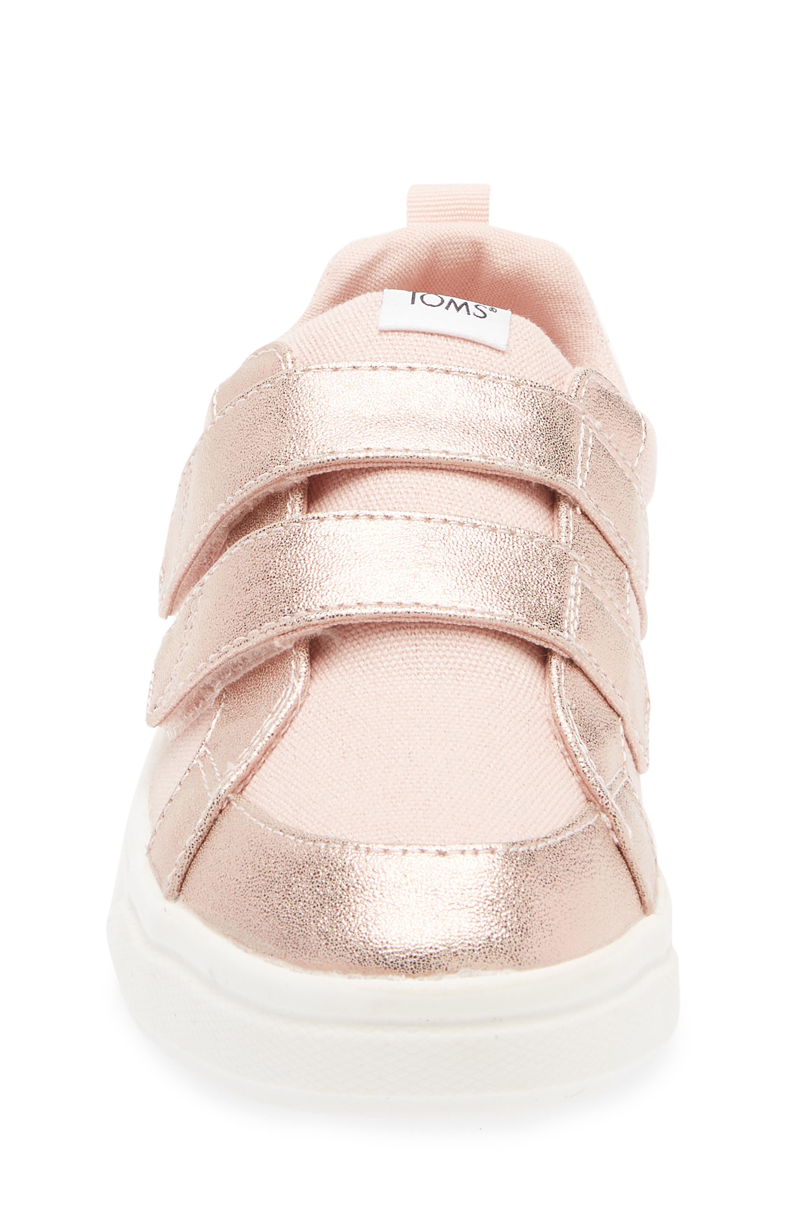 TOMS Kids' Cruz Natural Iridescent Leopard Sneaker, Alternate, color, Pink