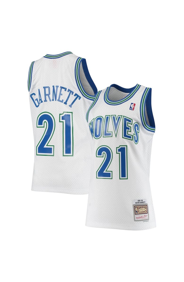 Mitchell & Ness Men's Mitchell & Ness Kevin Garnett White Minnesota Timberwolves 1995/96 Hardwood Classics Swingman Jersey, Alternate, color, White