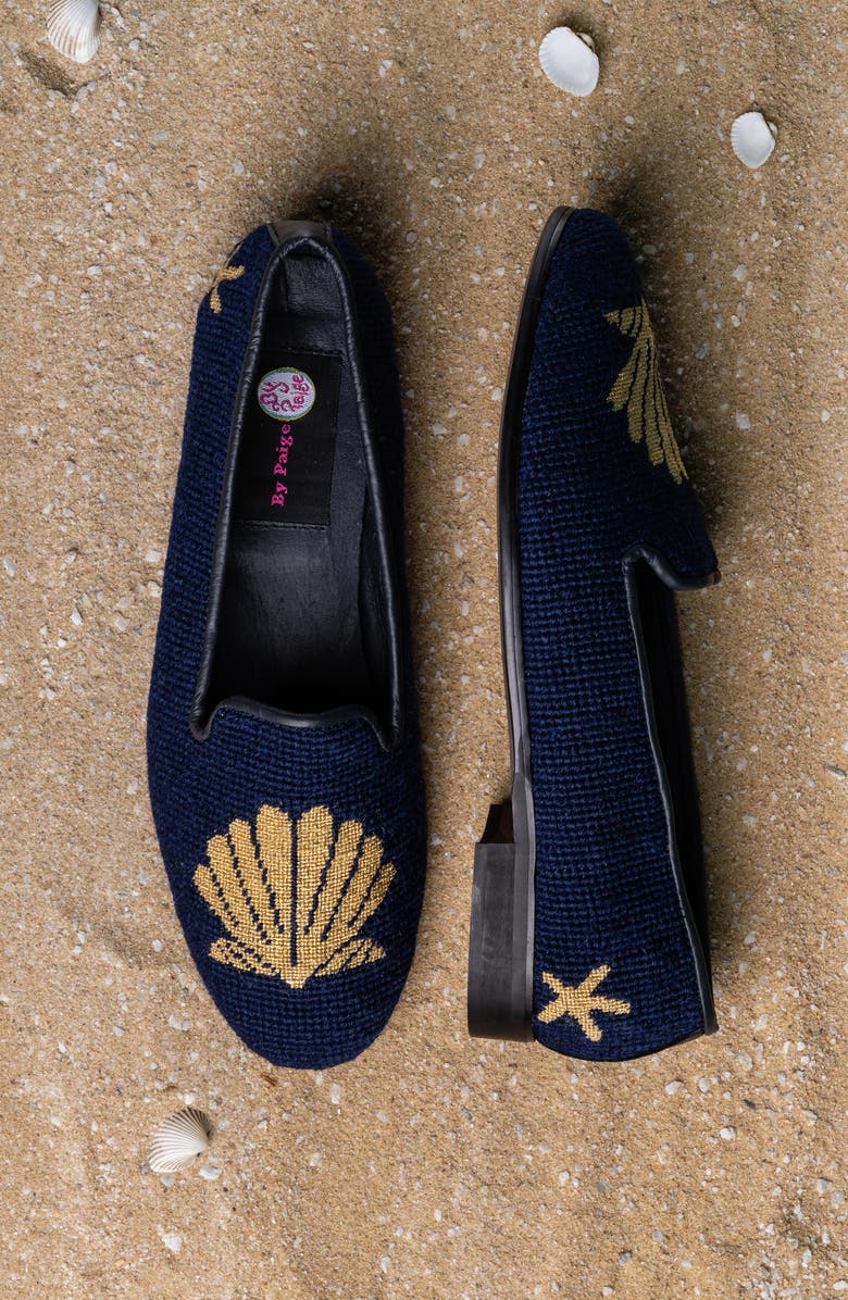 ByPaige BY PAIGE Needlepoint Metallic Gold Scallop Flat, Alternate, color, Gold/ Navy