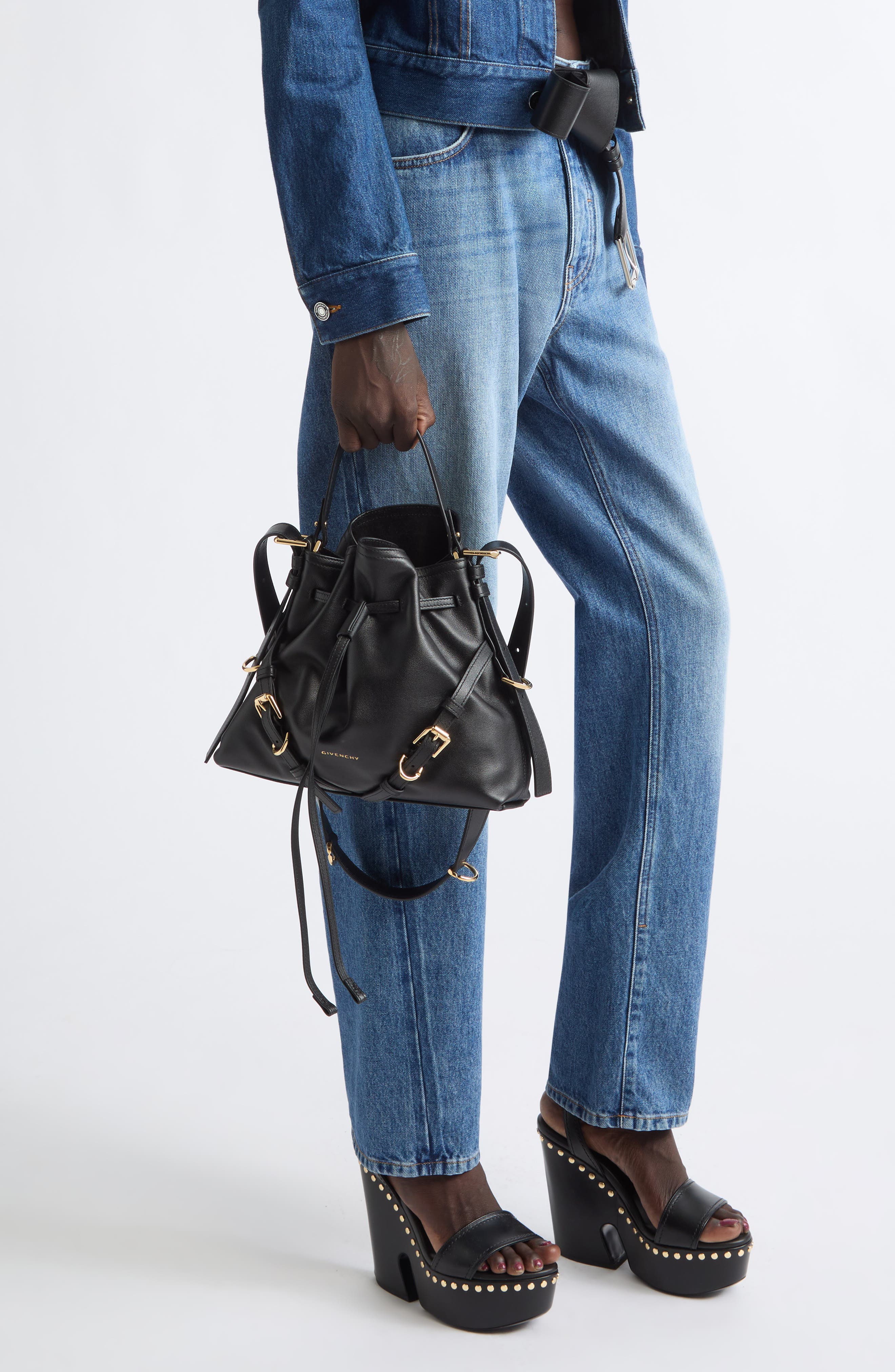 Small Voyou Leather Bucket Bag, Alternate, color, BLACK