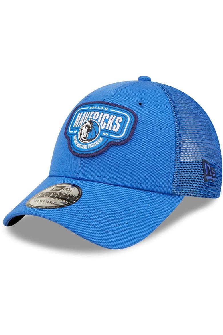 Men's New Era Blue Dallas Mavericks Team Logo Patch 9FORTY Trucker Snapback Hat, Main, color, Blue