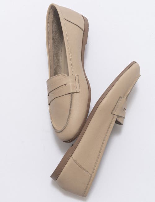Forever & Always Shoes Women's Neutrals Dorothy - Beige Leather Loafers In Beige Leather