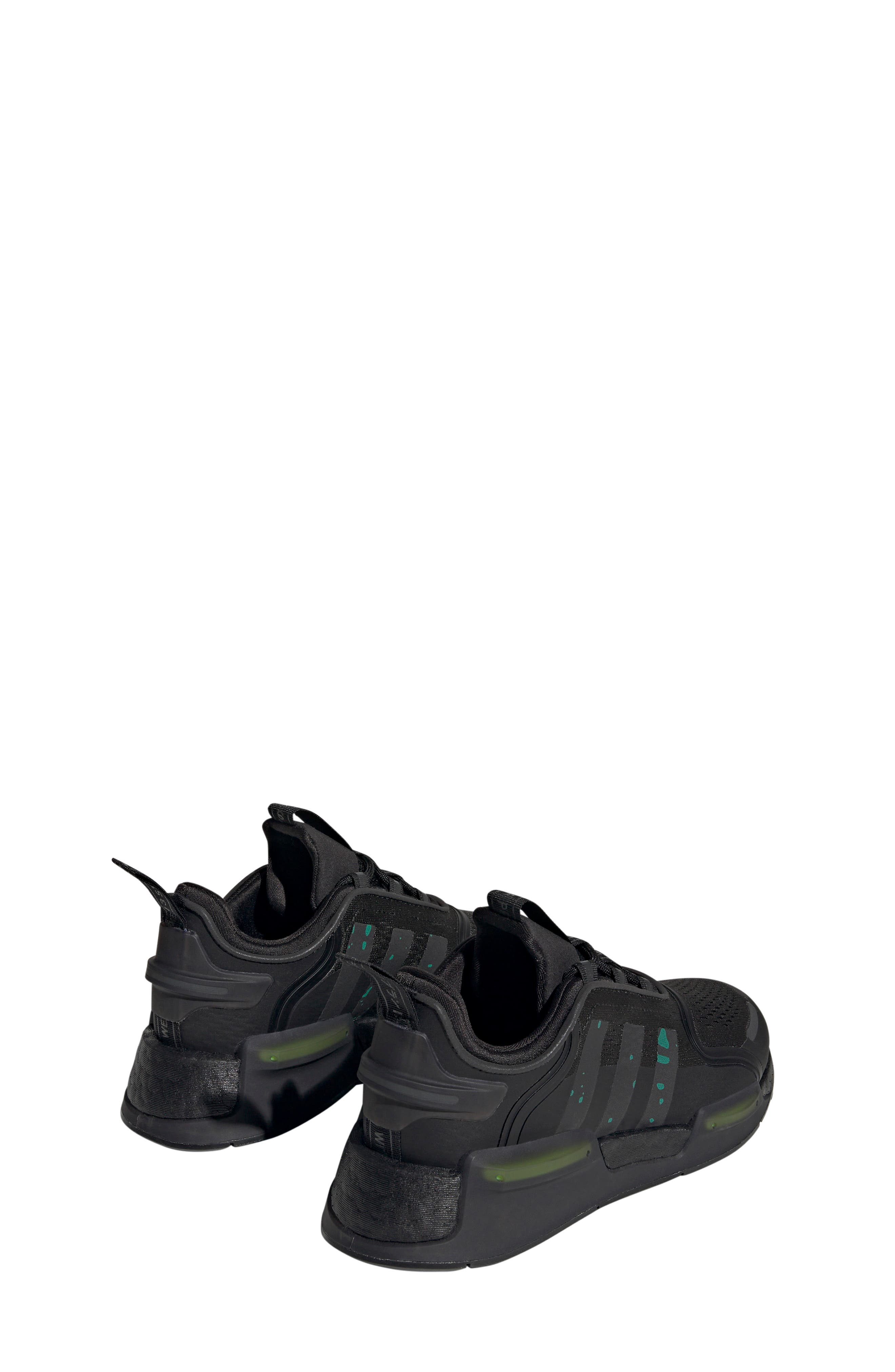 adidas NMD_R1 Sneaker, Alternate, color, 