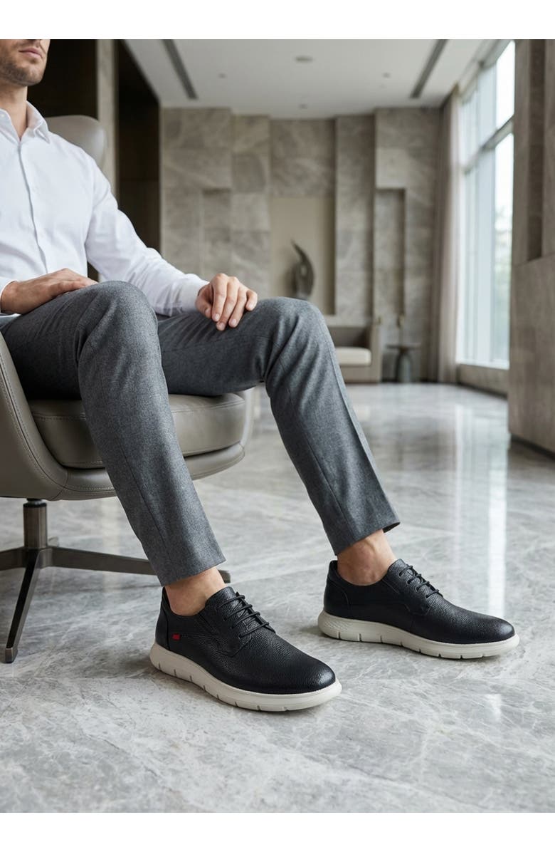 Marc Joseph New York Brooks Hands Free Technology Leather Plain Toe Casual Oxford, Alternate, color, Black Grainy Leather