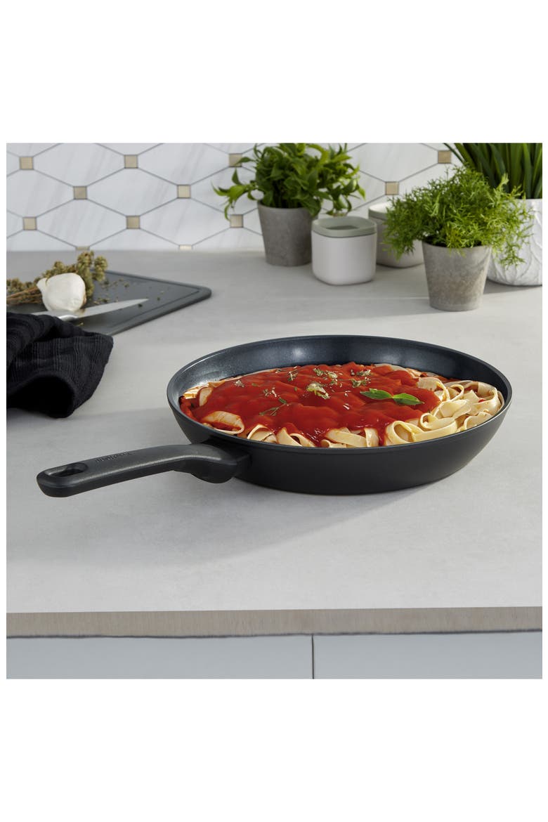 DiNA Helix 11-Inch Fry Pan, Alternate, color, BLACK