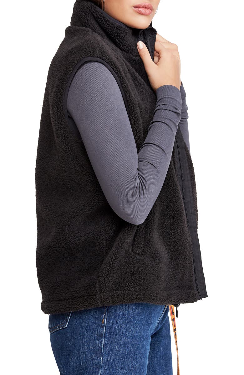 BDG Urban Outfitters Fleece Vest, Alternate, color, 