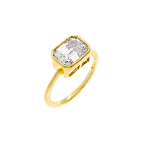 Moissanite Bezel Emerald Thin Band Pinky Ring