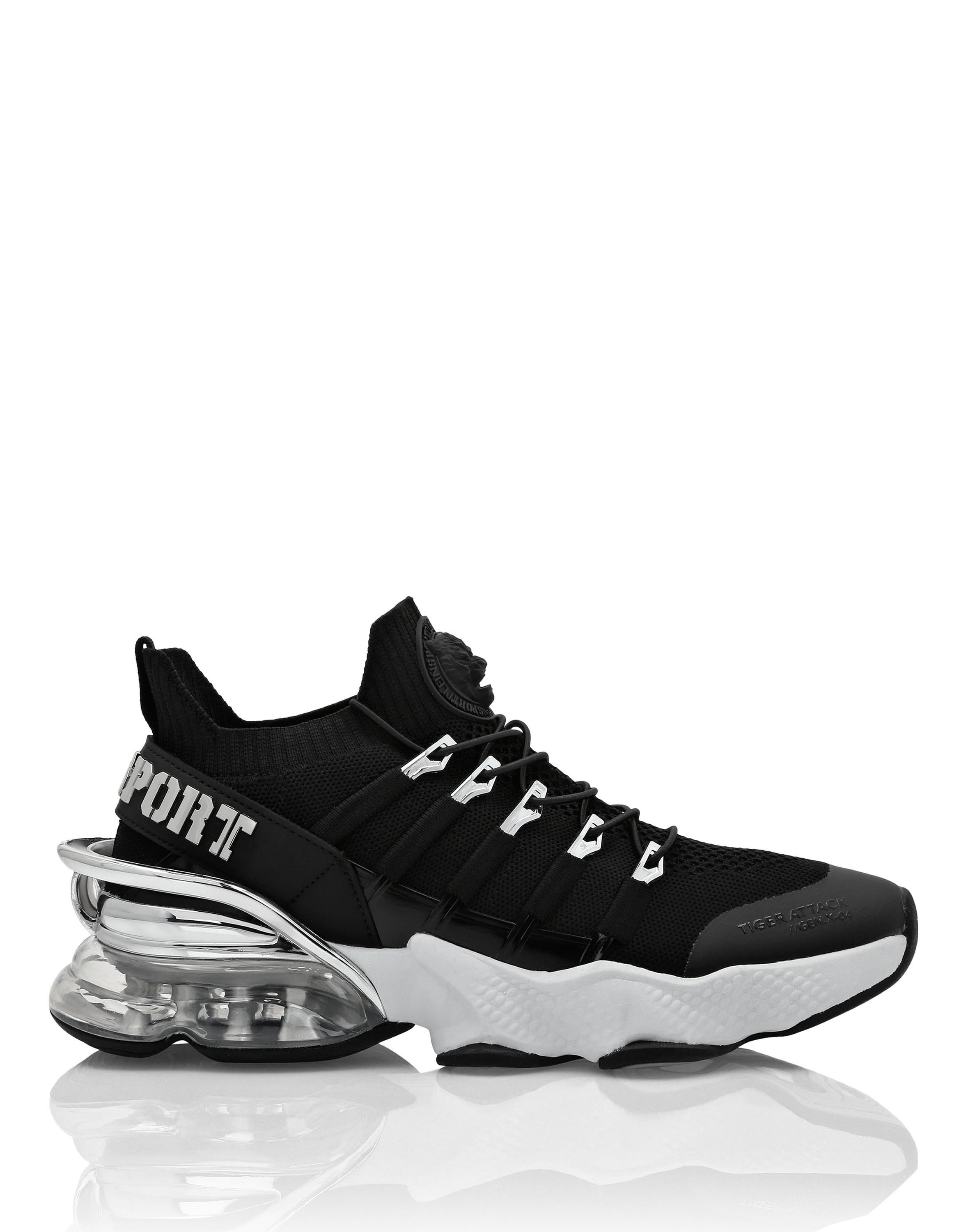 black/white