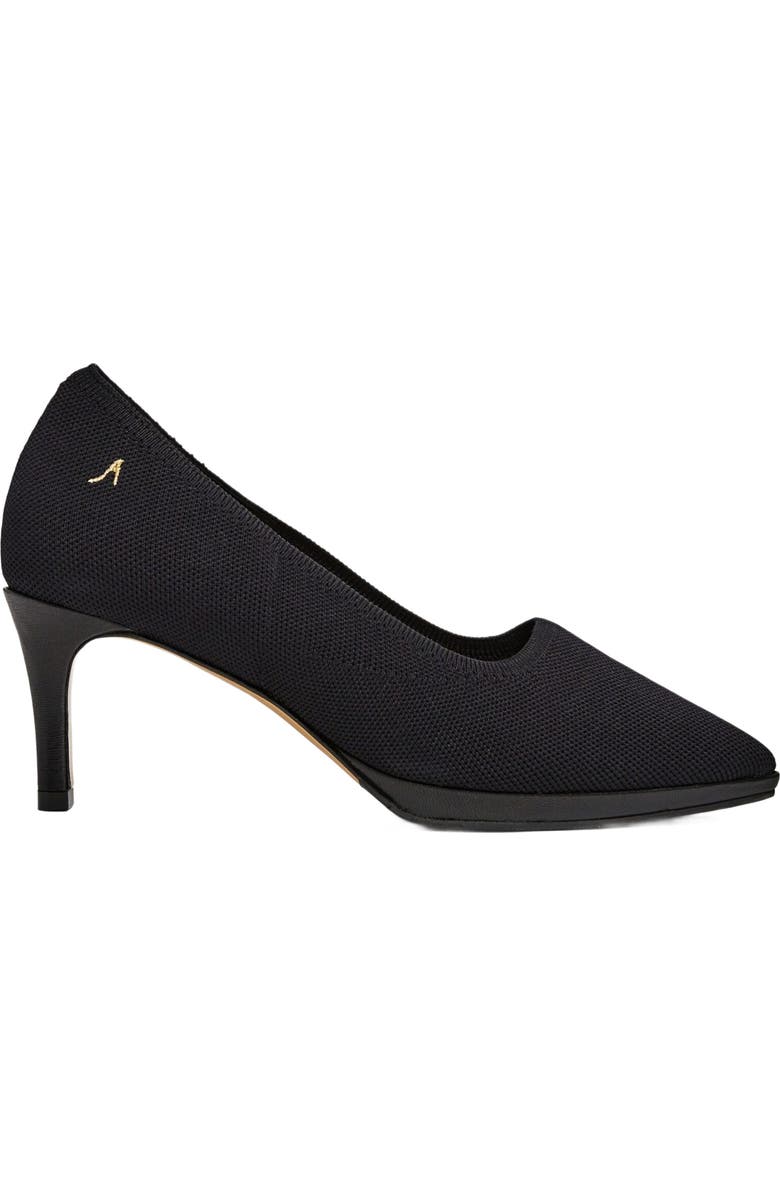 Stinaa.J Felicia Orthopedic Expandable 2.5-in Pumps, Main, color, Expandable Black