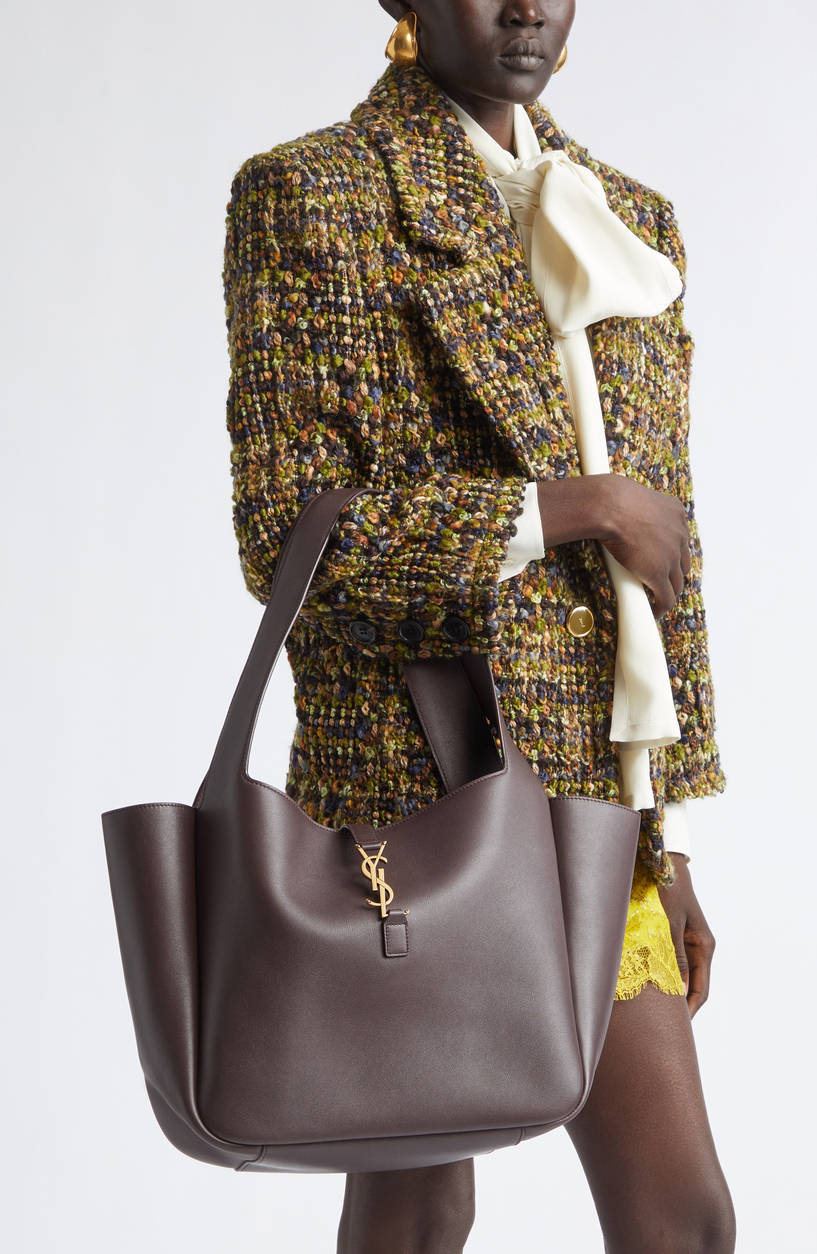 Small Le 5 À 7 Bea Leather Tote, Alternate, color, RAISIN