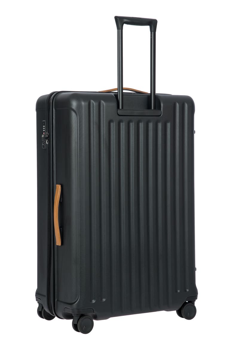 Capri 2.0 32-Inch Expandable Rolling Suitcase, Alternate, color, MATTE BLACK