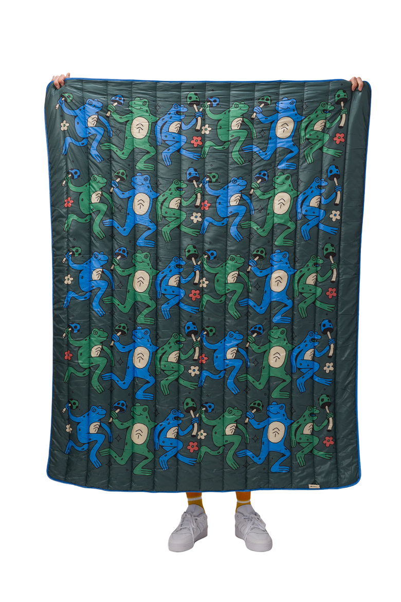 Dancin' Frogs Recycled Camp Blanket, Alternate, color, Green