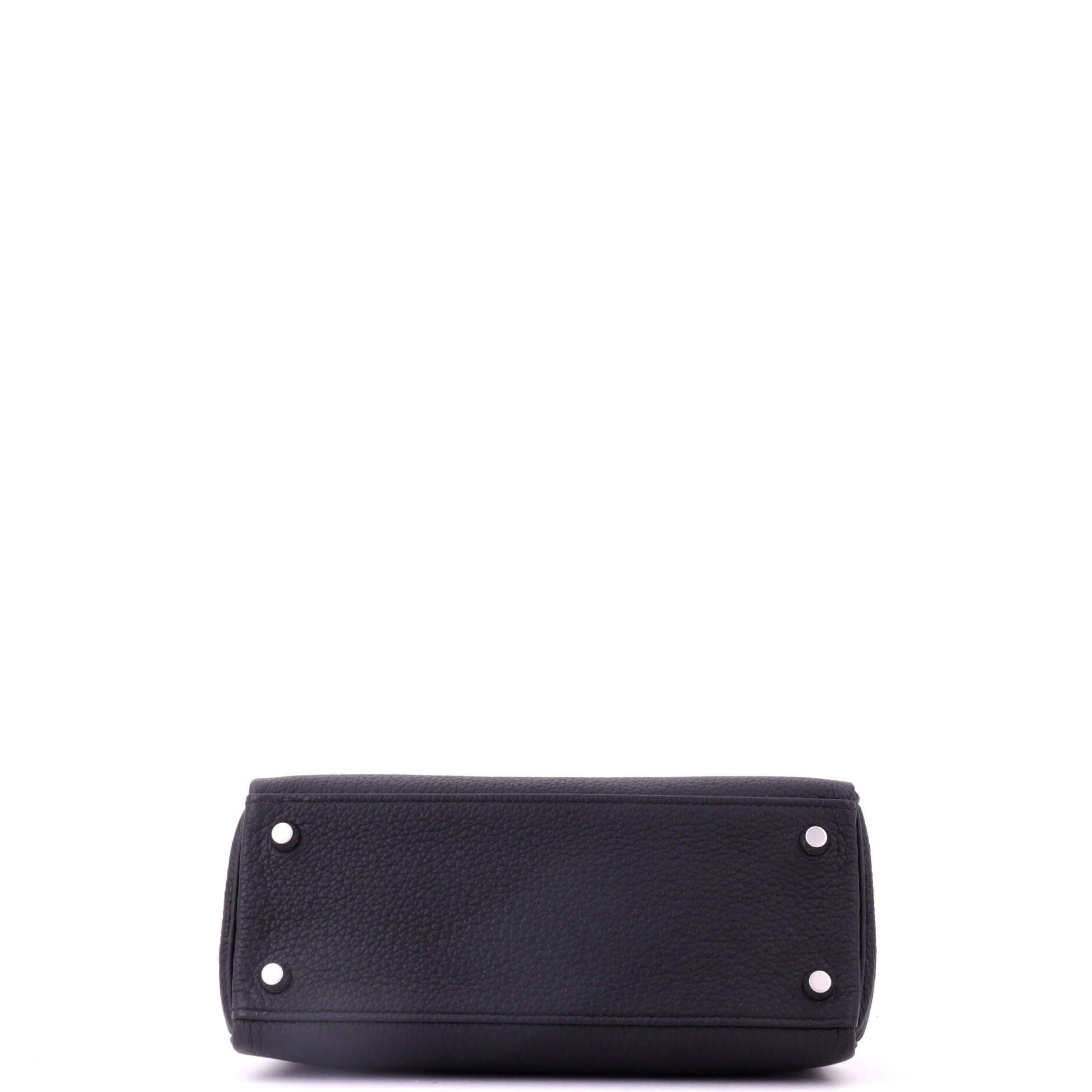 81034712 Kelly Handbag Black Togo with Palladium Hardware 25, Alternate, color, Noir