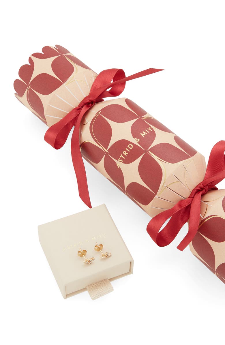 Astrid 
Miyu Twilight Star Stud Earrings Christmas Cracker, Main, color, Gold