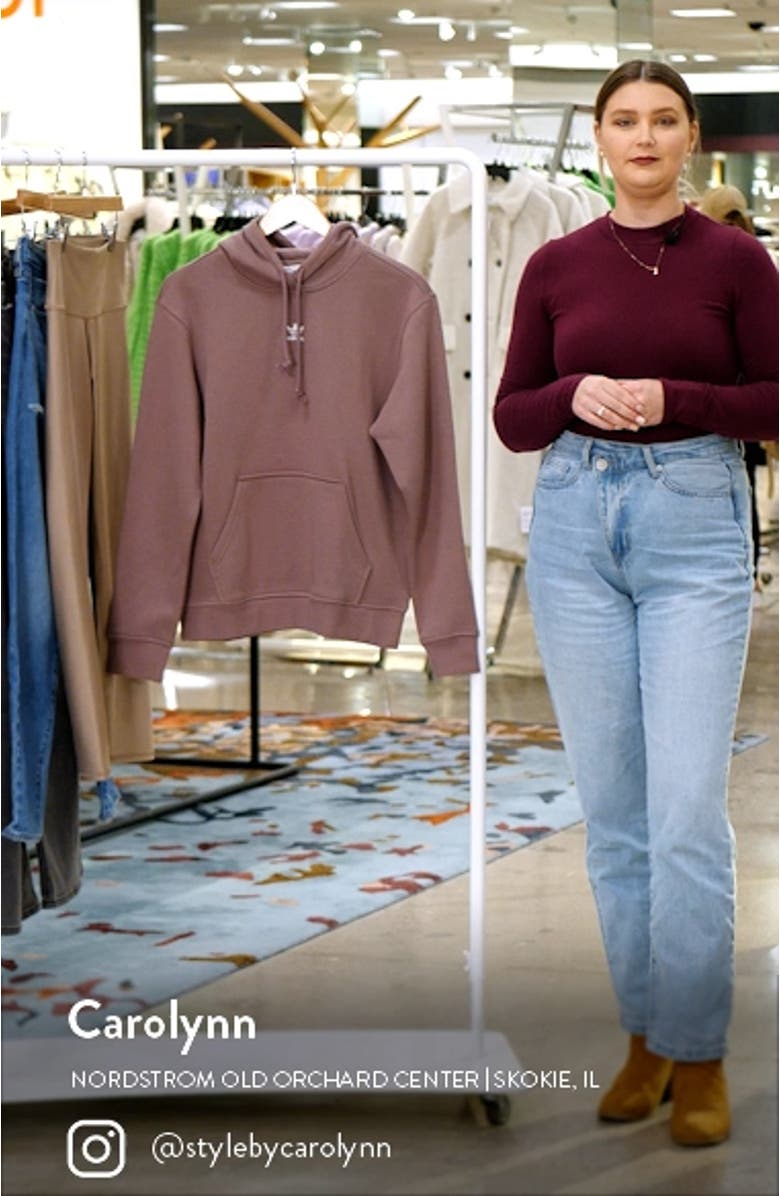 Adicolor Essentials Fleece Hoodie, sales video thumbnail