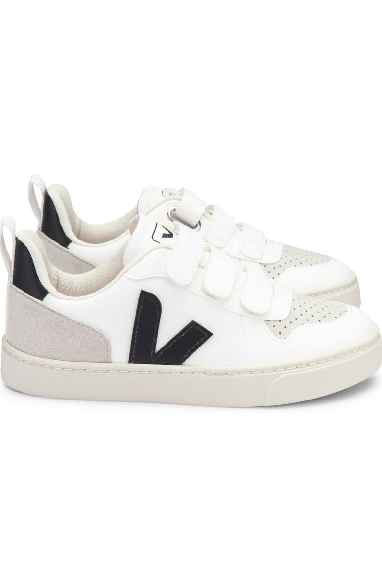 Veja V-10 Sneaker, Alternate, color,