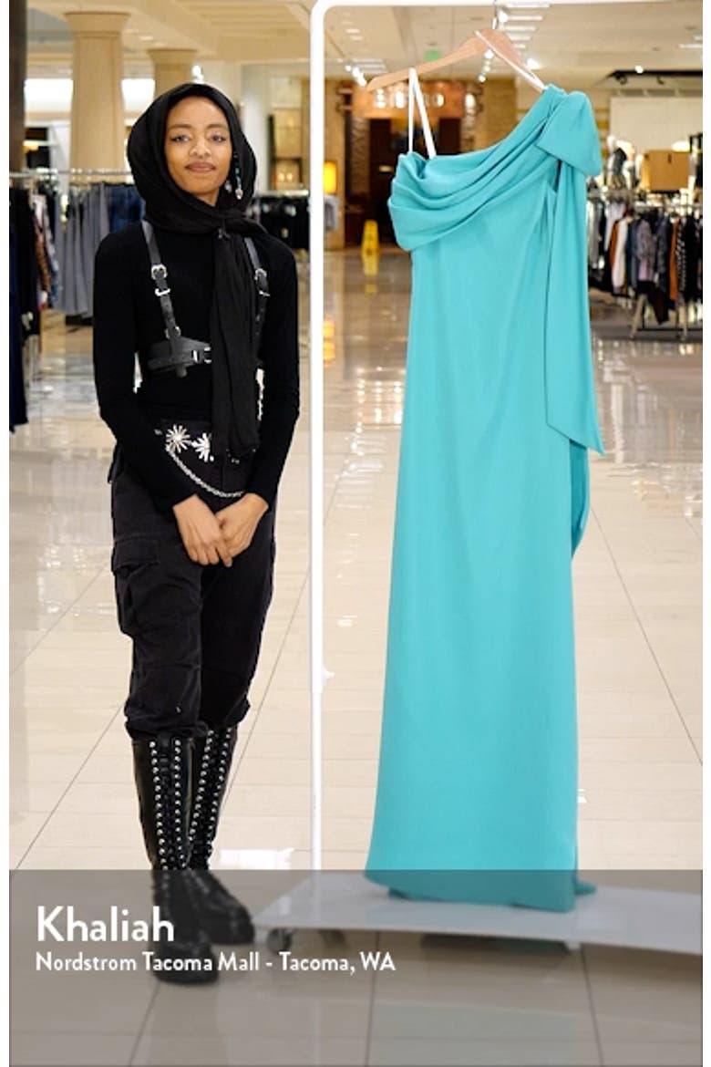 One-Shoulder Crepe Column Gown video