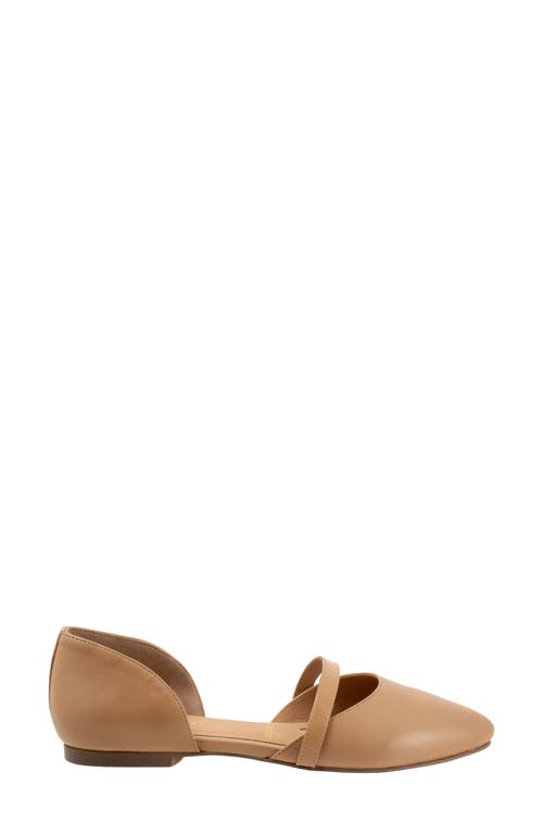 Trotters Emory D'orsay Pointed Toe Flat In Beige