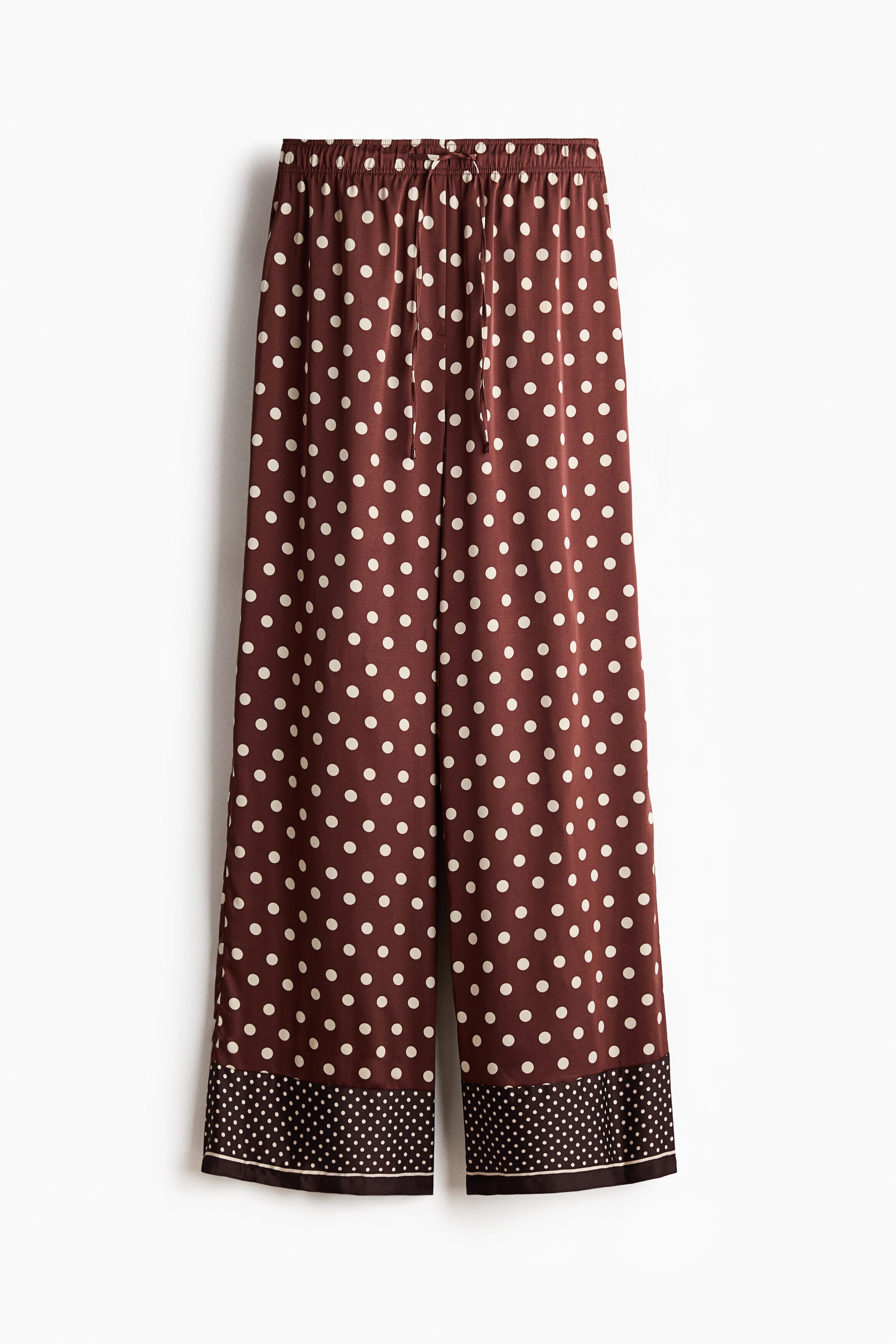 selected Dark rust brown/polka dot