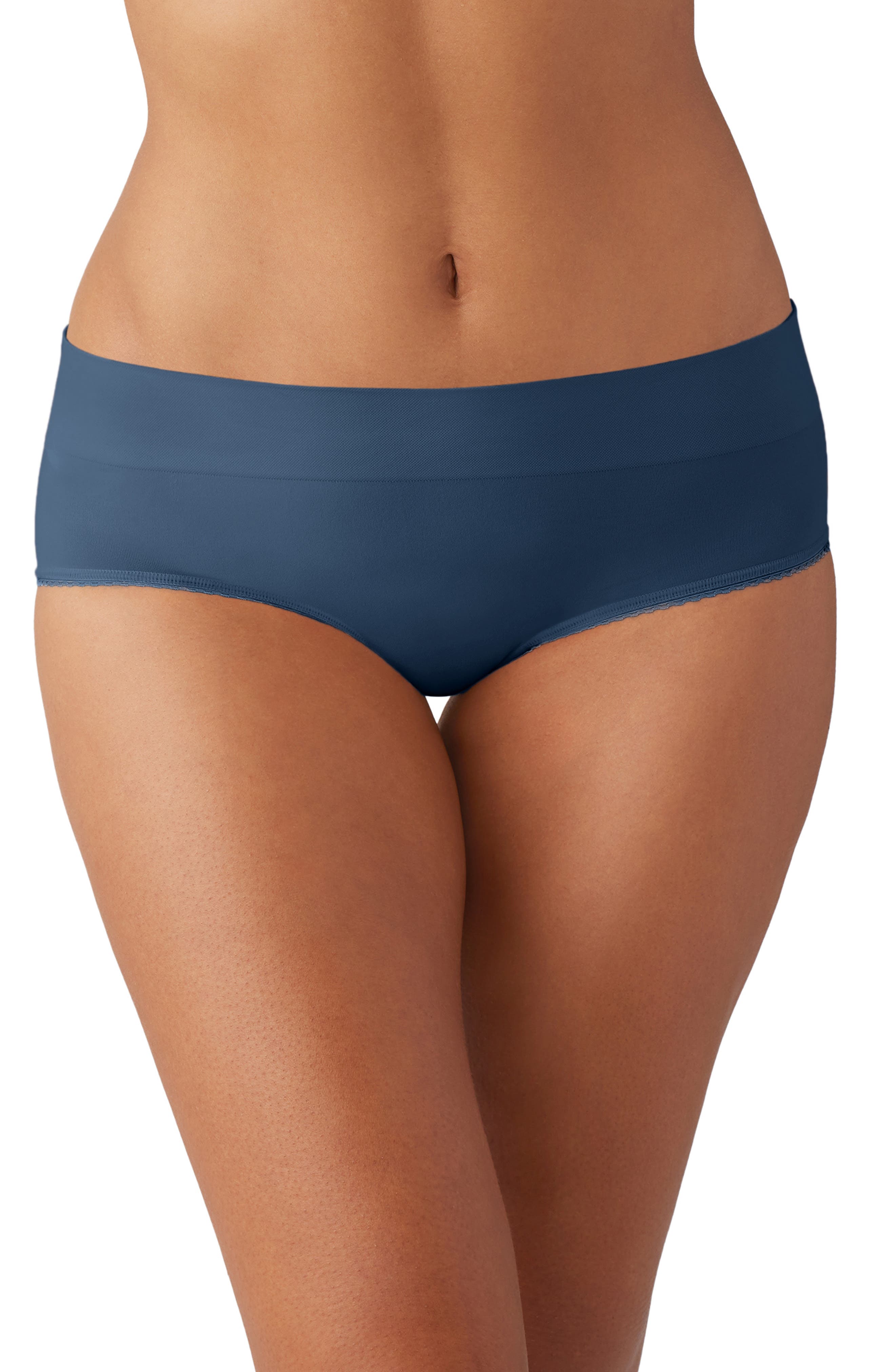 Wacoal Feeling Flexible Hipster Briefs