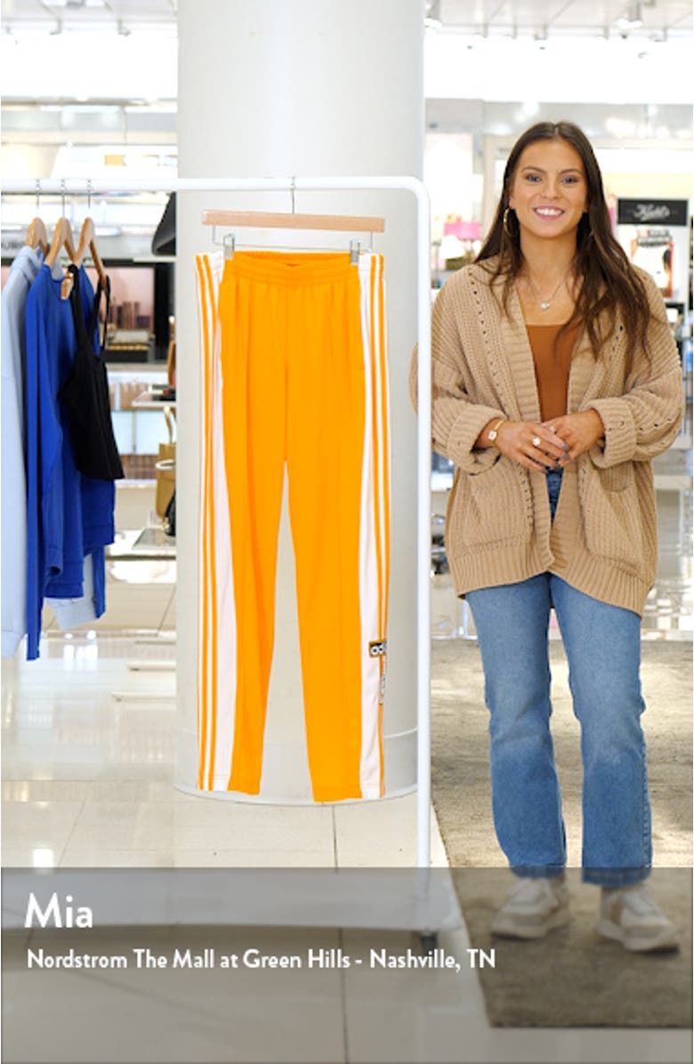 Adicolor Adibreak Recycled Polyester Track Pants, sales video thumbnail