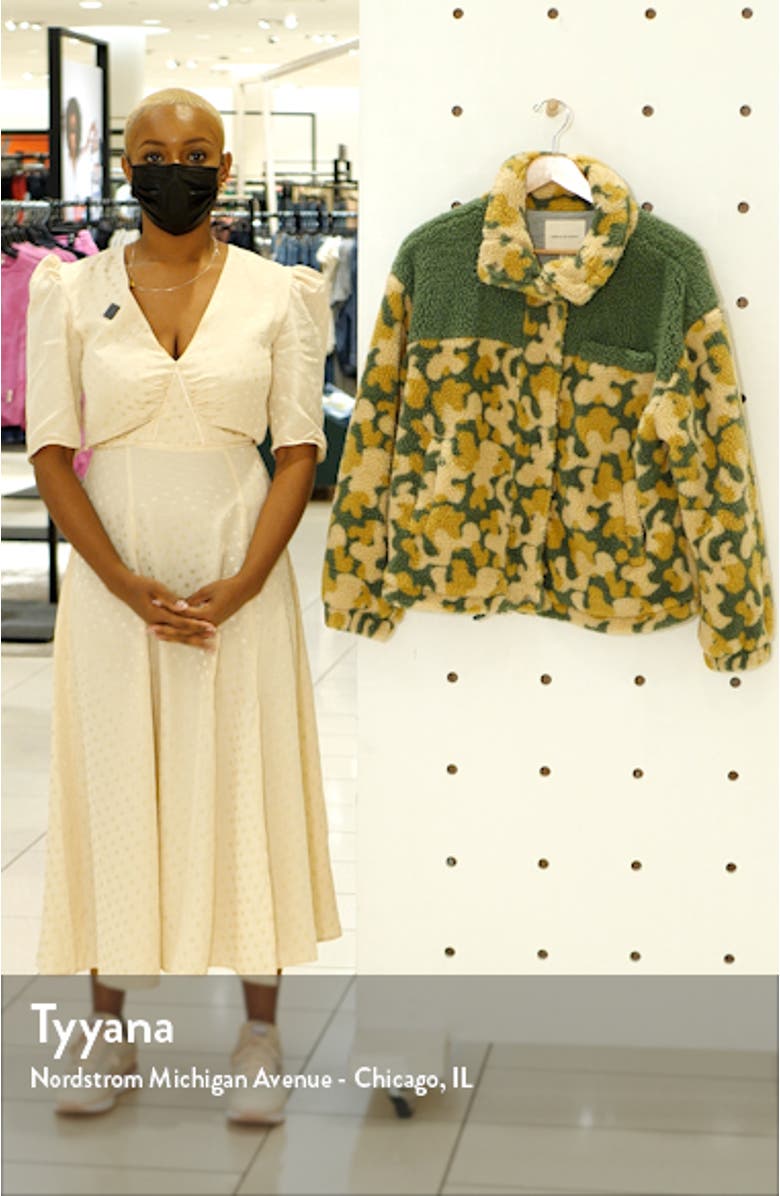 Wubby Jacket, sales video thumbnail