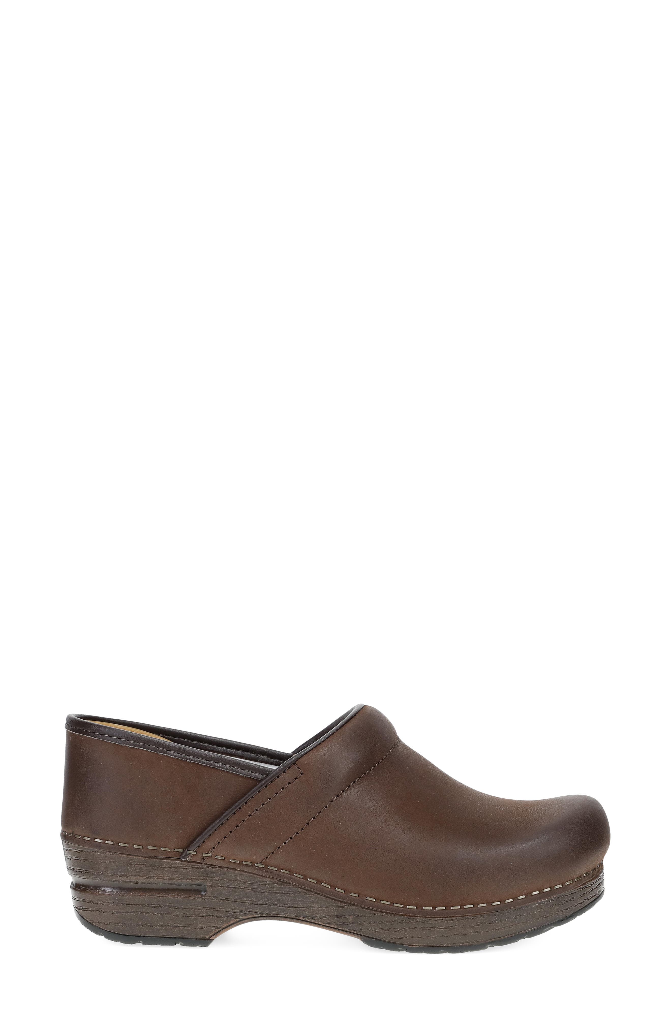 'Professional' Clog, Alternate, color, CHOCOLATE