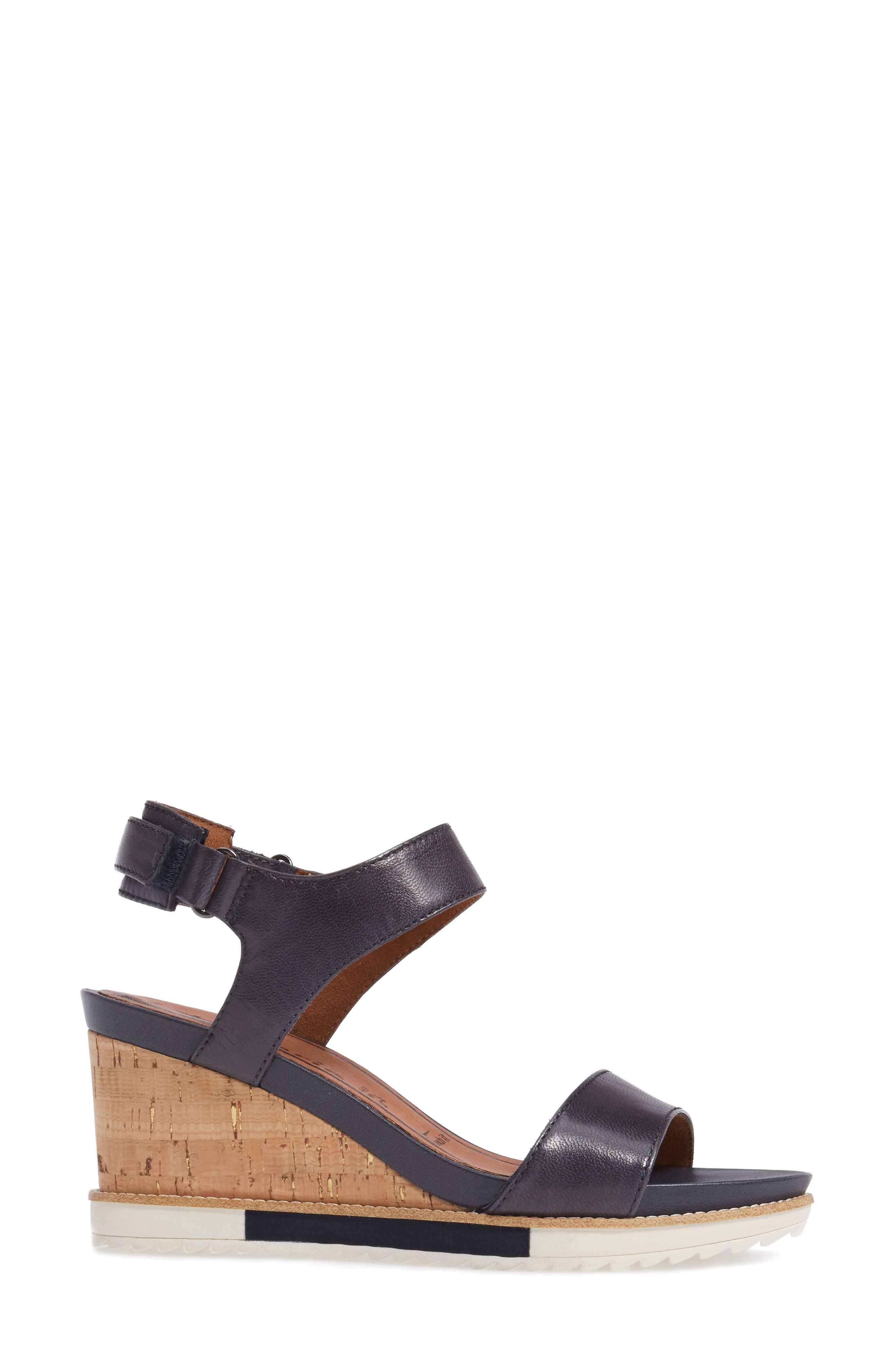 'Alis' Lug Sole Wedge Sandal, Alternate, color, NAVY LEATHER