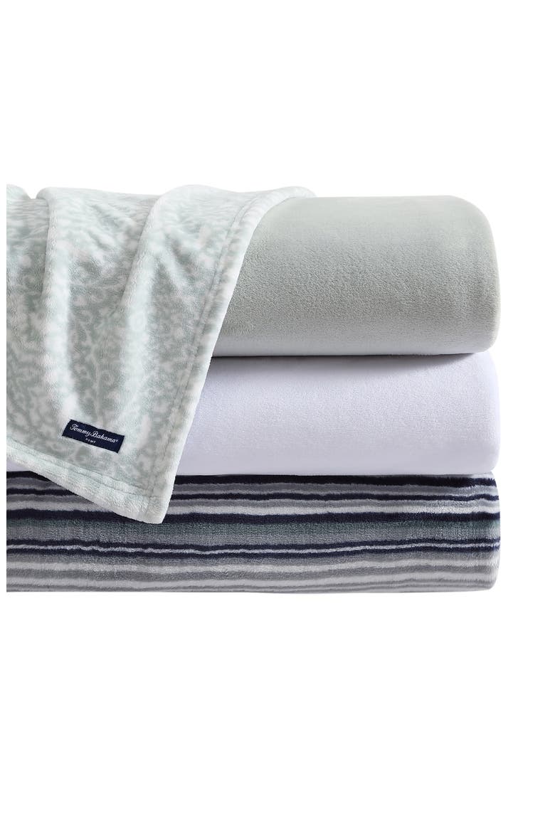 Ultra Soft Plush Throw Blanket, Alternate, color, WHITE