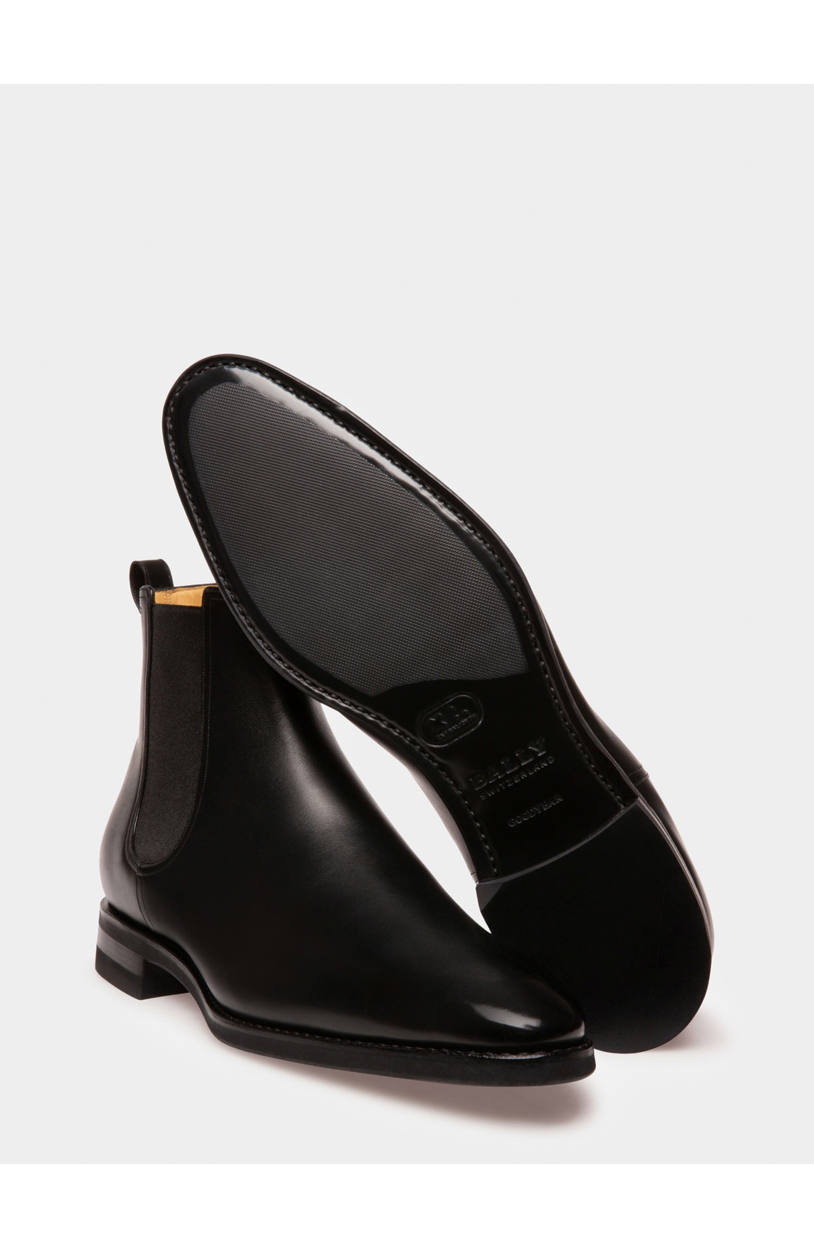 Bally Scribe Novo Booties In Deer Leather, Alternate, color, Black