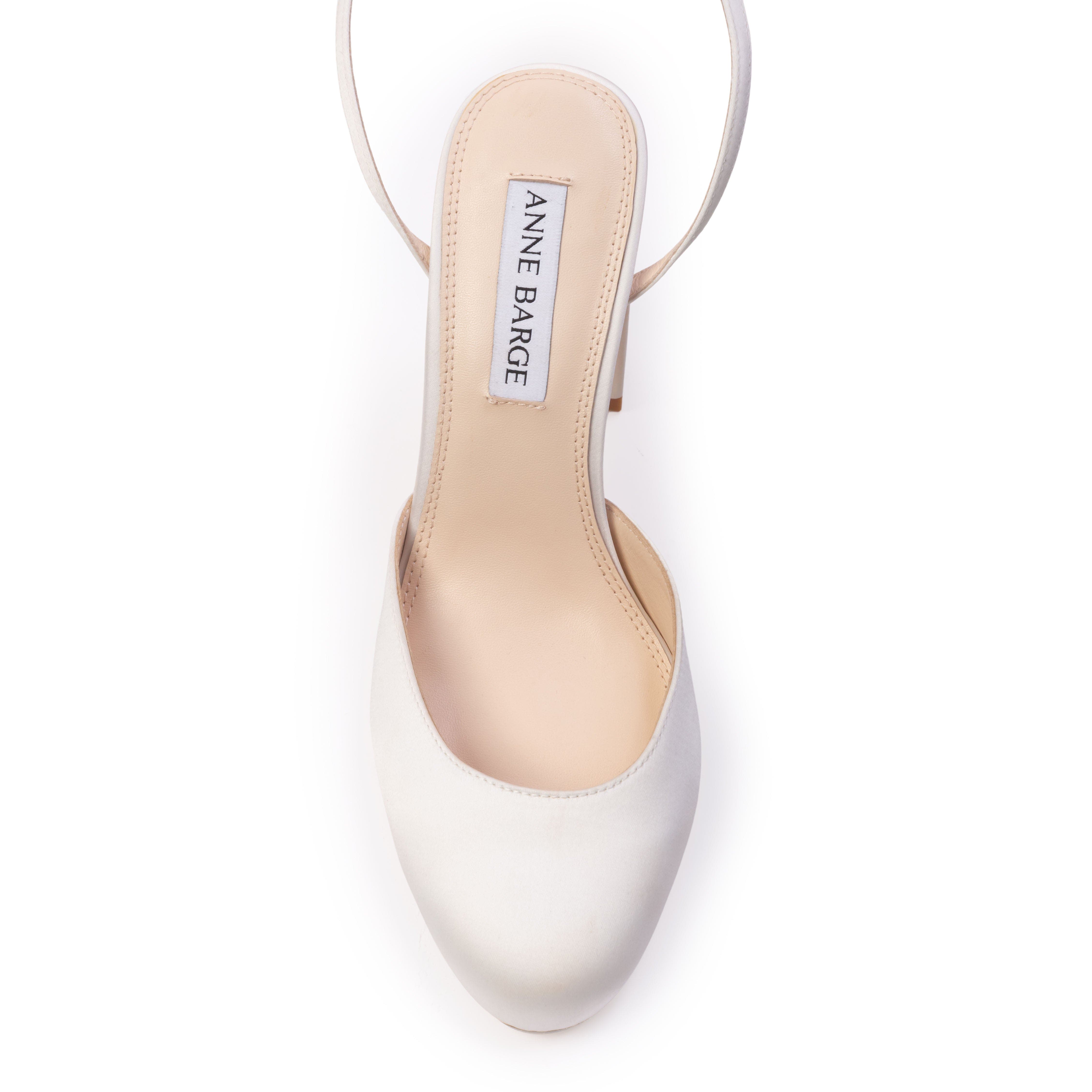 Anne Barge Amara Pump, Alternate, color, White Satin