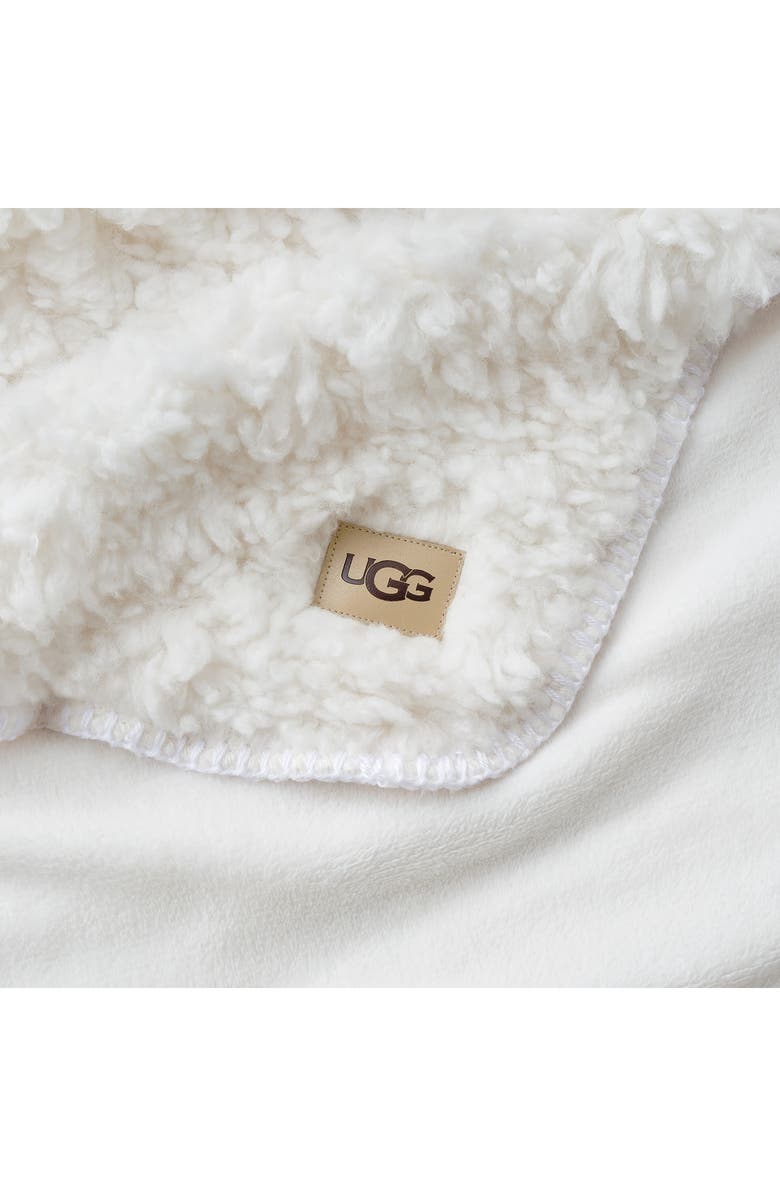 UGG<sup>®</sup> Shira Fleece Throw Blanket, Alternate, color, Snow