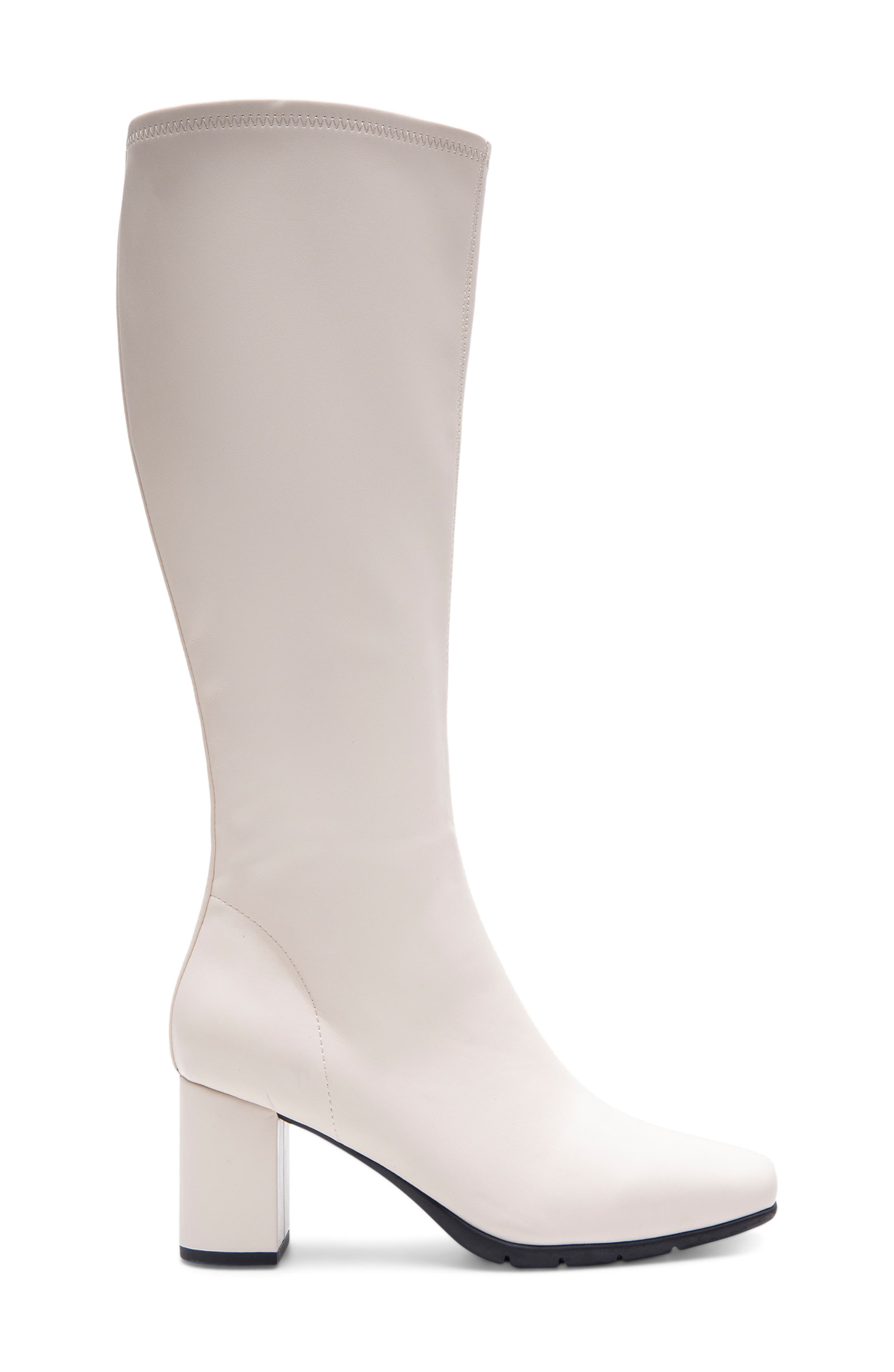 Micah Boot, Alternate, color, 983 - EGGNOG