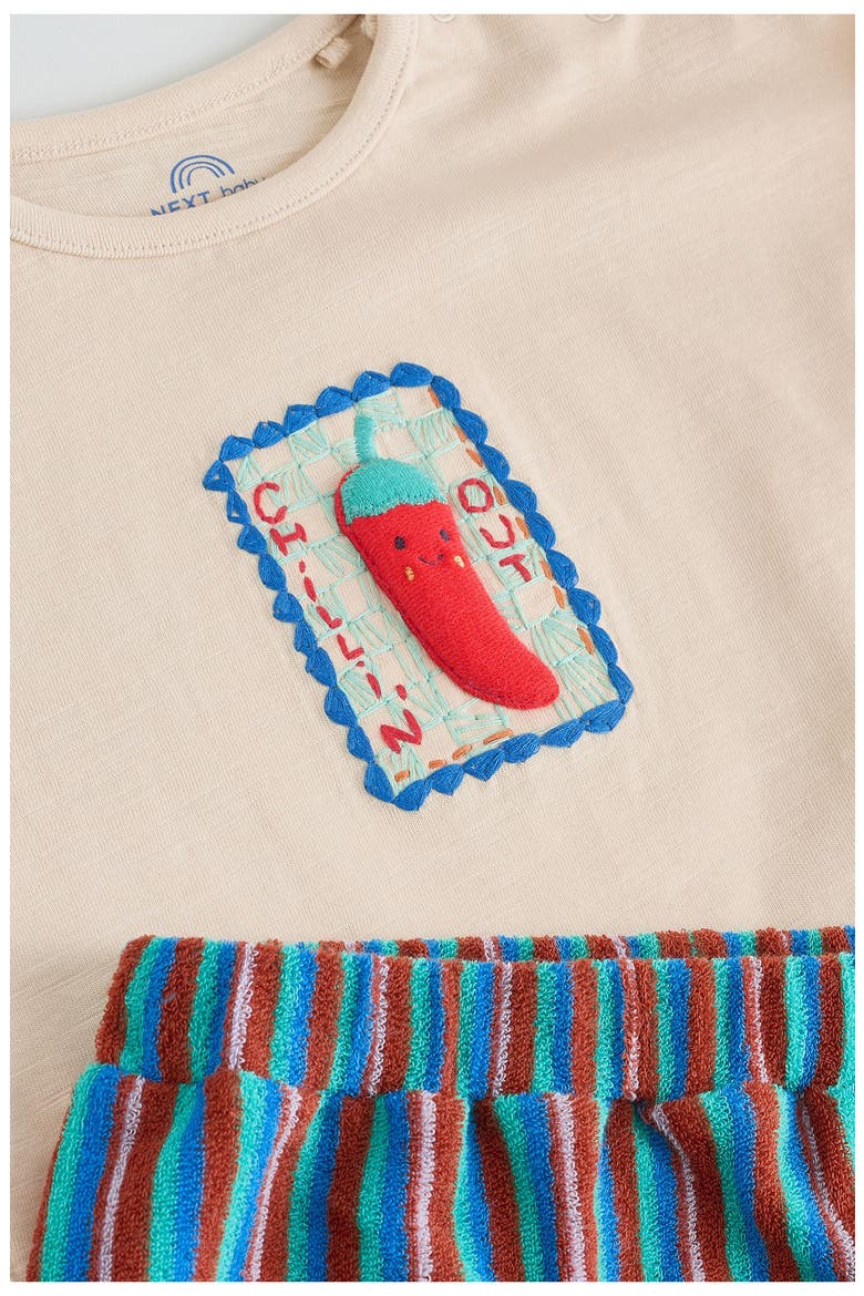 Chilli Appliqué T-Shirt & Shorts Set, Alternate, color, NEUTRAL