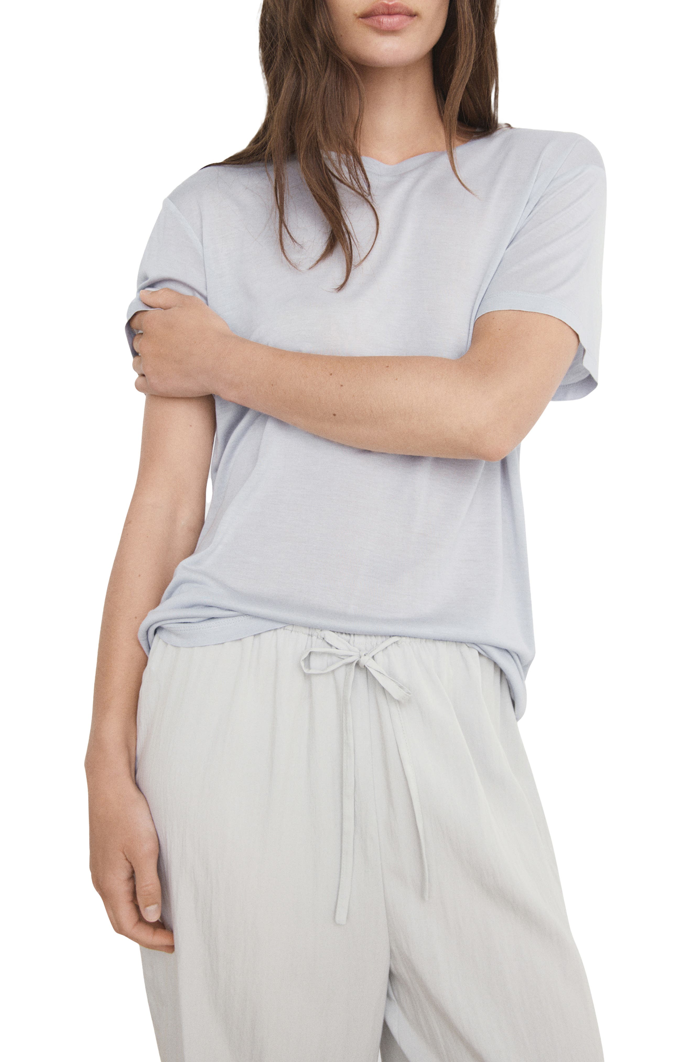 LIGHT/ PASTEL GREY