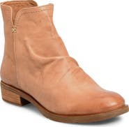 Söfft Beckie Ruched Bootie