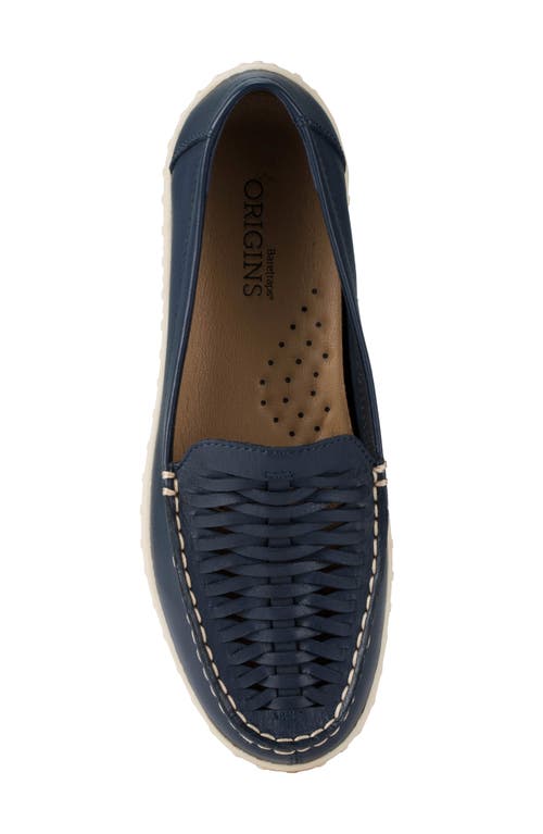Baretraps Bridget Boat Shoe In Navy Leather