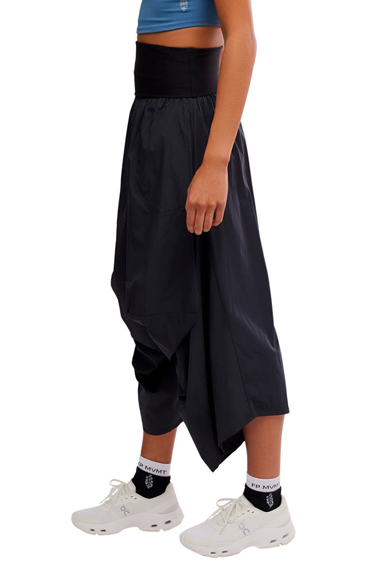 Free People Way Back Convertible Crop Pants, Alternate, color, Black