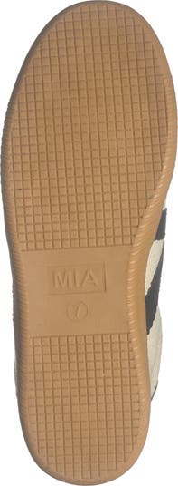 Baker Sneaker