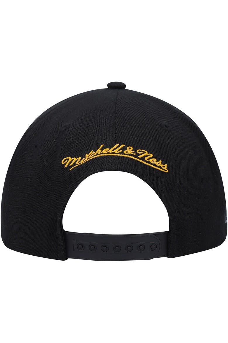 Men's Mitchell & Ness Black Phoenix Suns Side Core 2.0 Snapback Hat, Alternate, color, Black