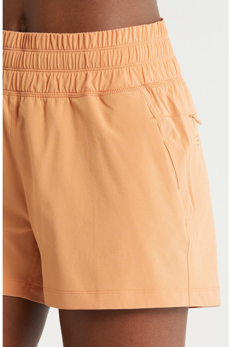 Breeze Shorts, Alternate, color, SAND DUNE