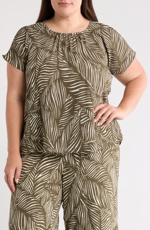 Gathered Crewneck Short Sleeve Top (Plus)