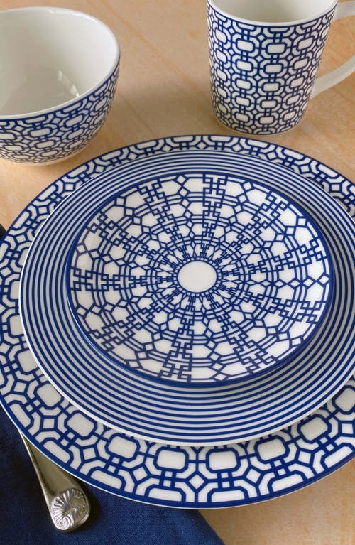 Caskata Newport Stripe Rimmed Salad Plate In Blue