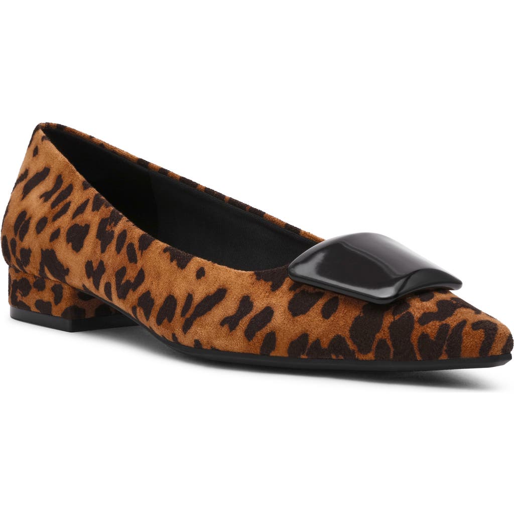 Anne Klein Crawford Pointed Toe Flat In Animal Print