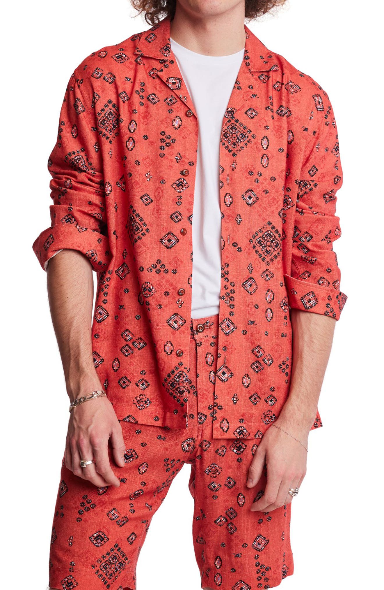 PAISLEY & GRAY Marrak Long Sleeve Camp Shirt