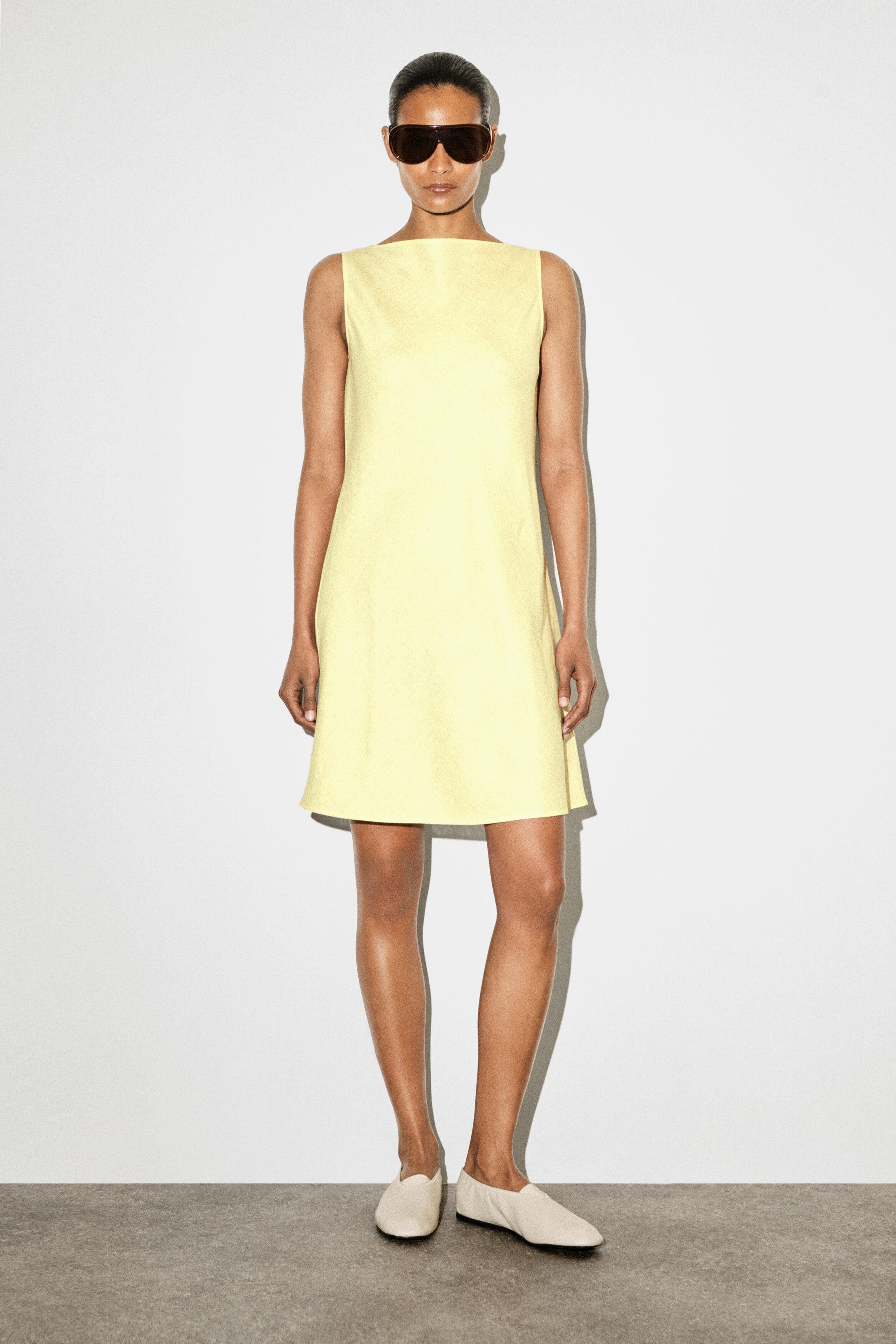 selected BUTTER YELLOW
