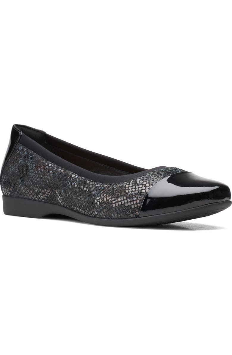 Clarks<sup>®</sup> Un Darcey Cap Toe Flat, Main, color,