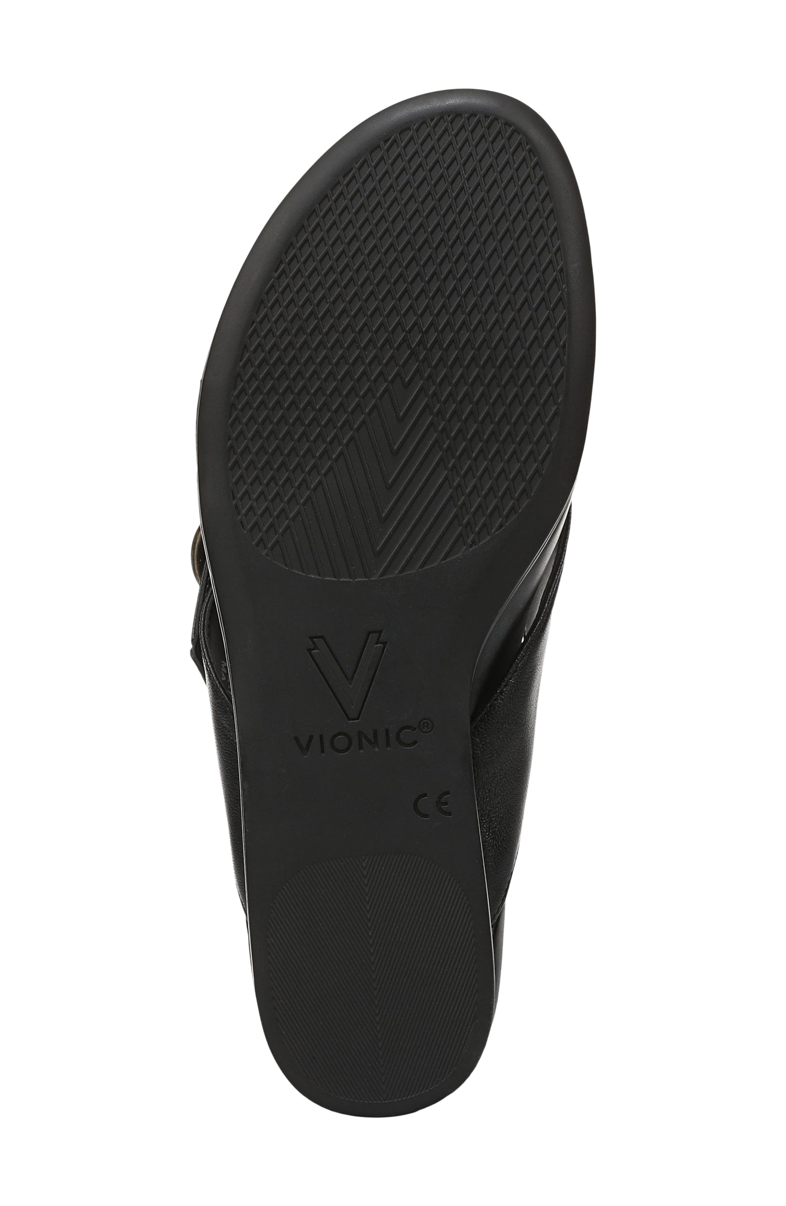 Vionic Grove Flip Flop, Alternate, color, Black