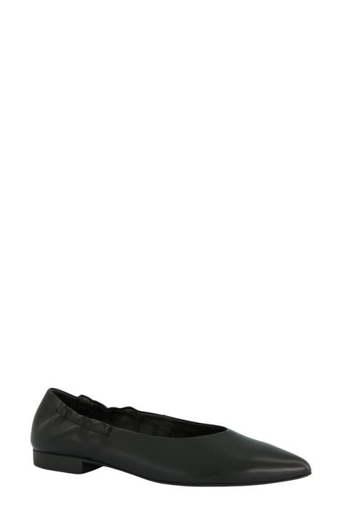 Elly Pointed Toe Flat